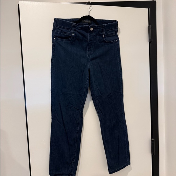 2 PAIRS Liverpool Jeans Company Indigo and dark wash Straight Leg Jeans - Picture 12 of 12